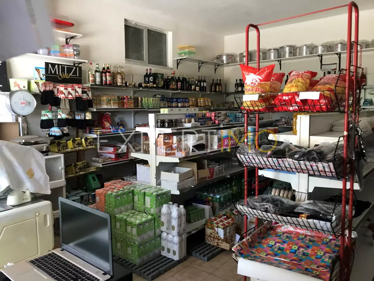 (9)Interessante oportunidade de negócio com café/snack bar, minimercado, em Cativelos