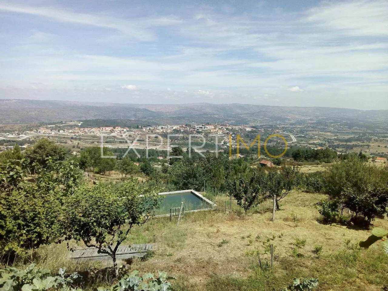 (4)Quinta 2 hectares no vale do mondego, com benfeitorias e vistas desafogadas