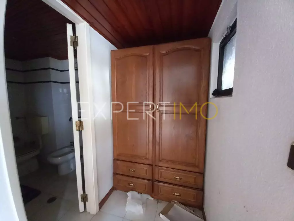 (23)Excelente apartamento remodelado na Costa da Caparica
